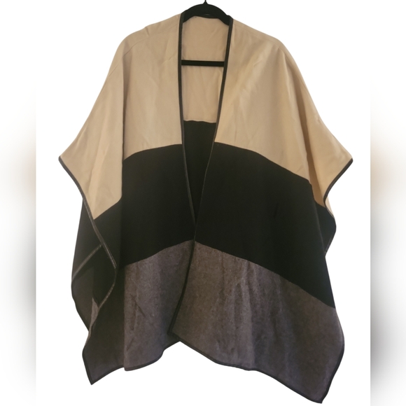 Ann Taylor Colorblock Poncho - Picture 1 of 6